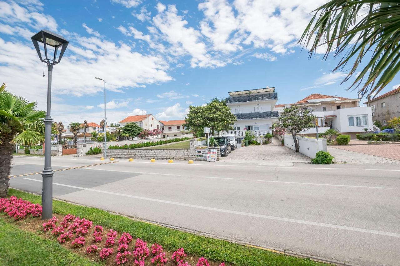 Apartments And Rooms Mare Vodice Zewnętrze zdjęcie