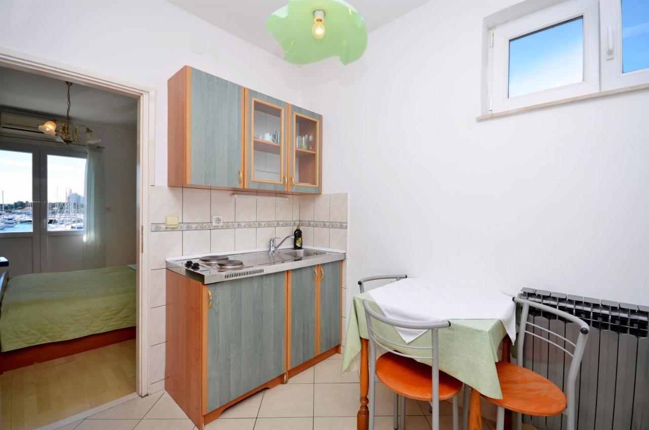Apartments And Rooms Mare Vodice Zewnętrze zdjęcie